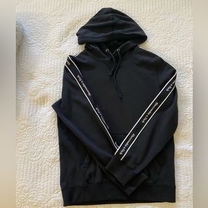 Abercrombie men’s sweater